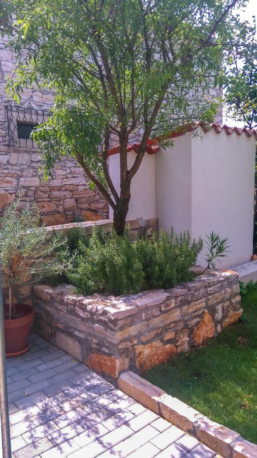 Apartment Li Tar-Vabriga Exterior photo