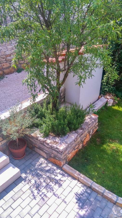 Apartment Li Tar-Vabriga Exterior photo