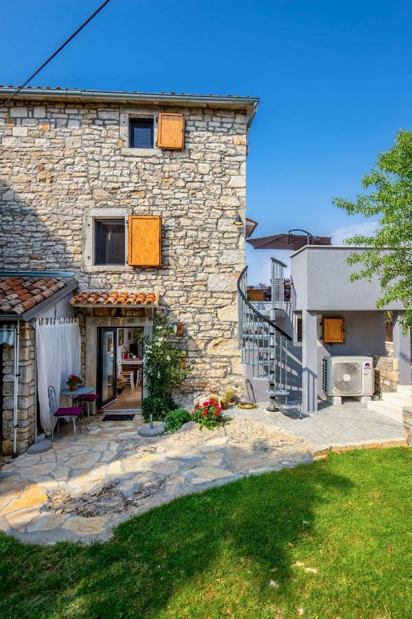 Apartment Li Tar-Vabriga Exterior photo